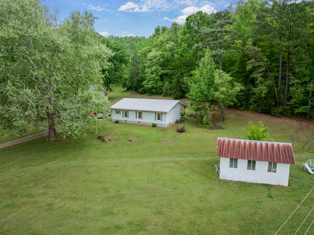 6268 Highway 100, W, Centerville, TN 37033
