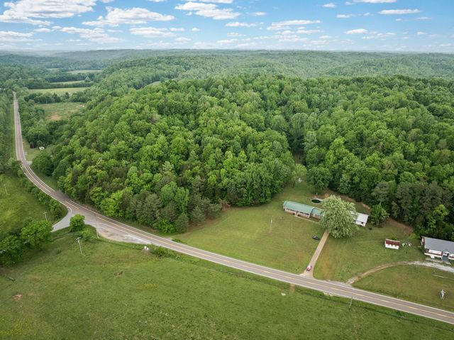 6268 Highway 100, W, Centerville, TN 37033