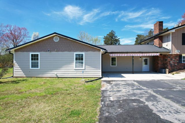 906 Diamond Circle, La Fayette, GA 30728