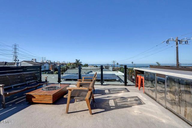 1202 1st Street, Hermosa Beach, CA 90254