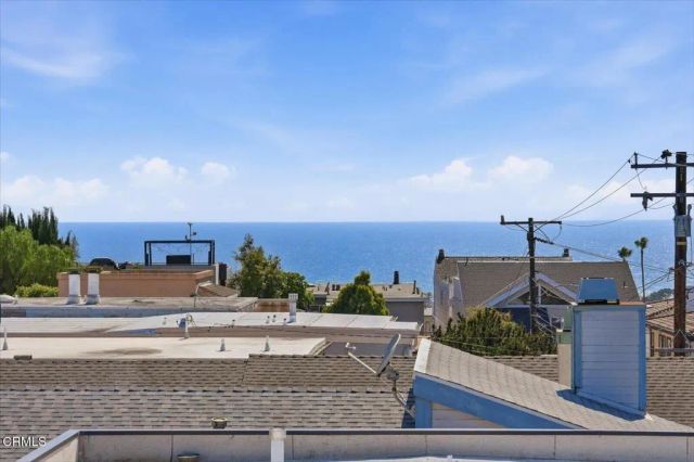 1202 1st Street, Hermosa Beach, CA 90254