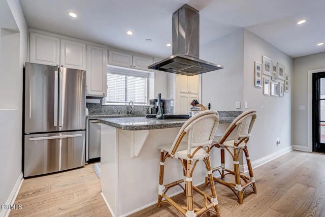 1202 1st Street, Hermosa Beach, CA 90254