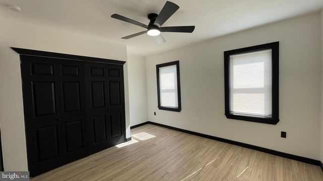 827 W FISHER AVE, Philadelphia, PA 19141