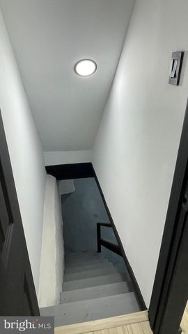 827 W FISHER AVE, Philadelphia, PA 19141