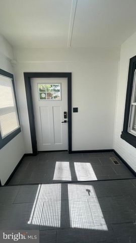 827 W FISHER AVE, Philadelphia, PA 19141