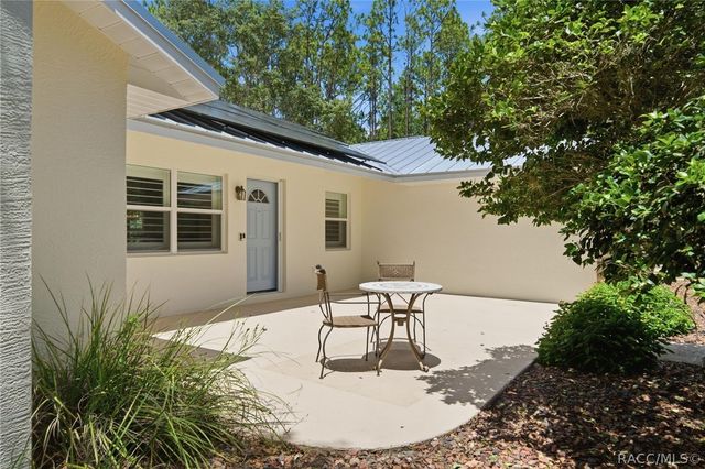 1461 W Redding Street, Hernando, FL 34442