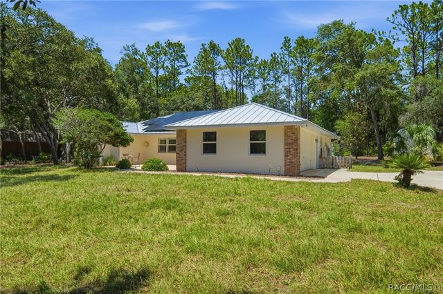 1461 W Redding Street, Hernando, FL 34442