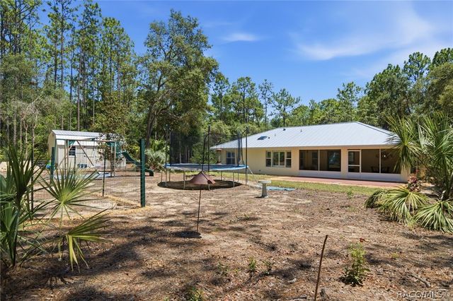 1461 W Redding Street, Hernando, FL 34442