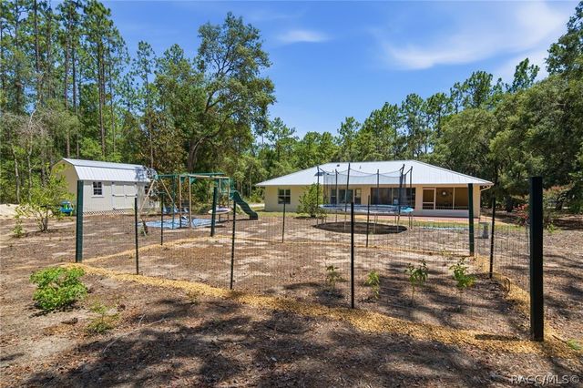 1461 W Redding Street, Hernando, FL 34442