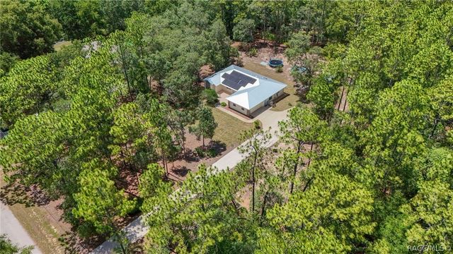 1461 W Redding Street, Hernando, FL 34442