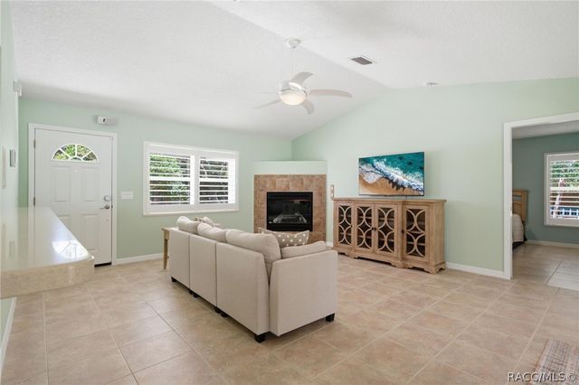 1461 W Redding Street, Hernando, FL 34442