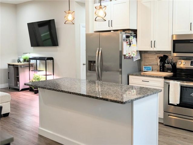 1931 E 6th Street, Sedalia, MO 65301