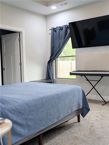 1931 E 6th Street, Sedalia, MO 65301