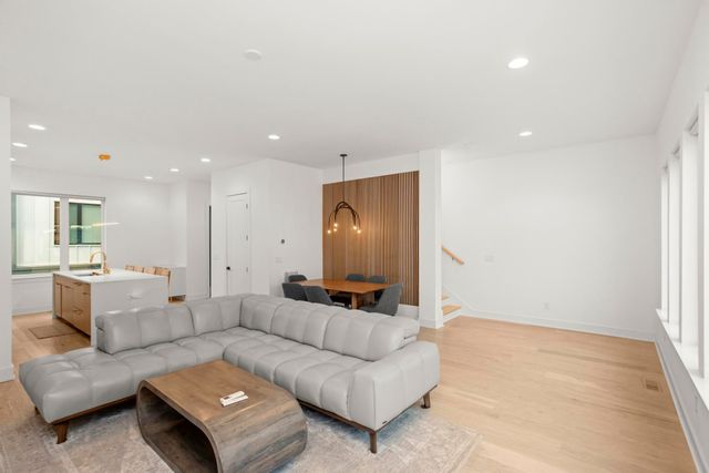 1400 Arthur Ave Apt 6, Nashville, TN 37208