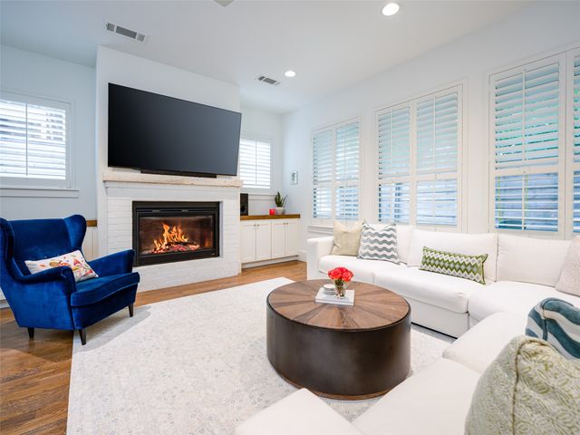 5909 Revere Place, Dallas, TX 75206