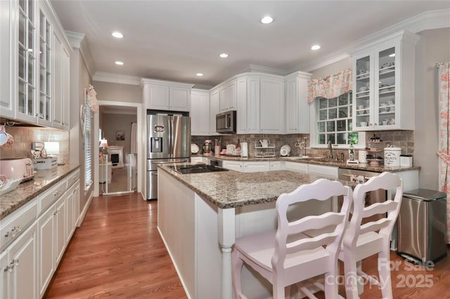 625 Saint Andrews Road, Statesville, NC 28625