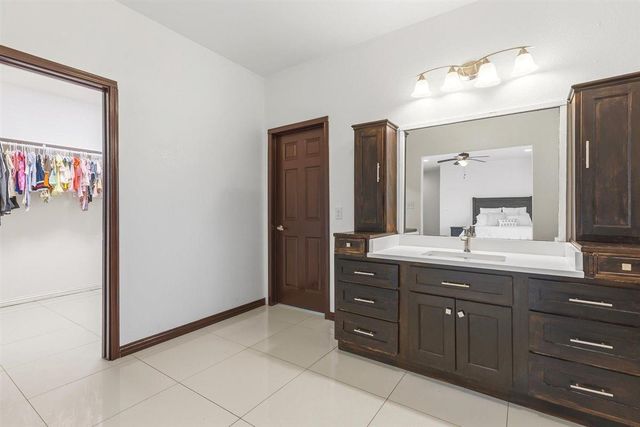 1206 Walter Hoffman RD, Cedar Creek, TX 78612