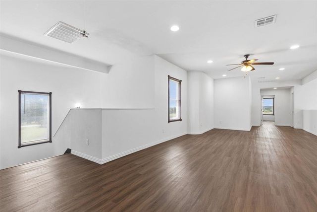 1206 Walter Hoffman RD, Cedar Creek, TX 78612