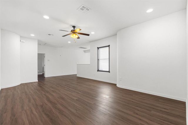 1206 Walter Hoffman RD, Cedar Creek, TX 78612