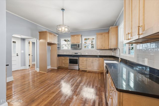 350 S Tellico St, Madisonville, TN 37354