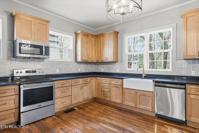 350 S Tellico St, Madisonville, TN 37354