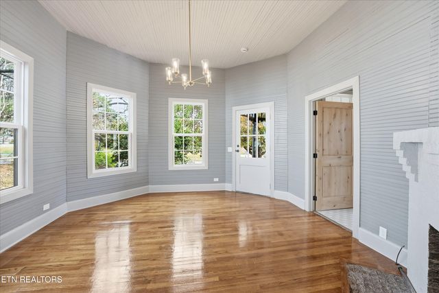 350 S Tellico St, Madisonville, TN 37354