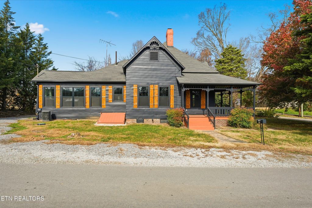 350 S Tellico St, Madisonville, TN 37354