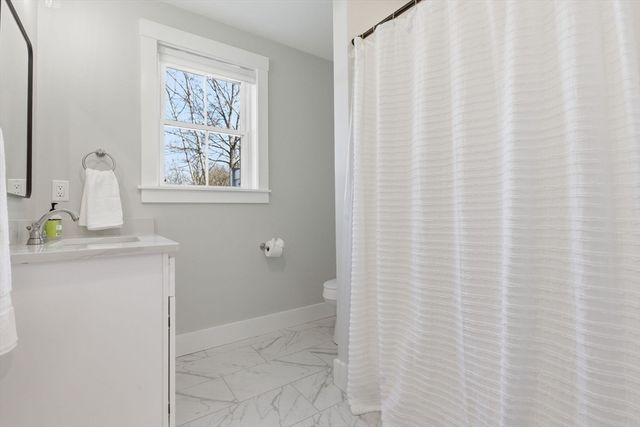 274 Providence Rd 5, Grafton, MA 01560