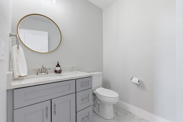 274 Providence Rd 5, Grafton, MA 01560
