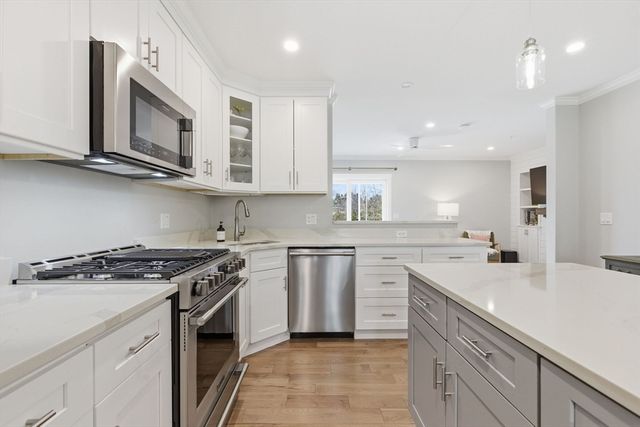 274 Providence Rd 5, Grafton, MA 01560