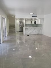 14328 SW 98th Ter, Miami, FL 33186
