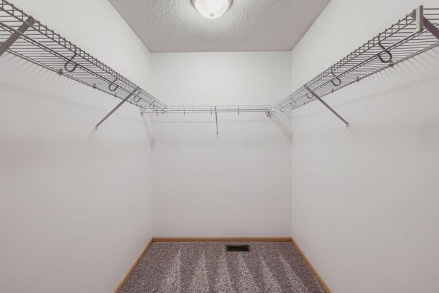 16322 70th Avenue N, Maple Grove, MN 55311