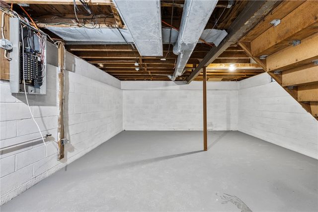 75 Chadwick Drive, Brighton, NY 14618