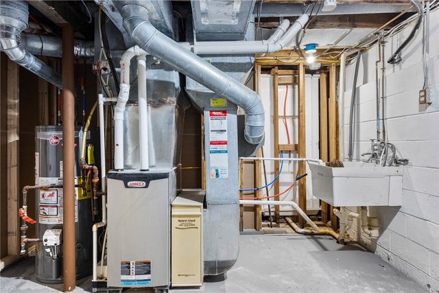 75 Chadwick Drive, Brighton, NY 14618