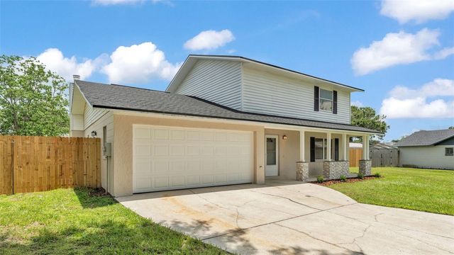3806 BENT TREE LOOP E, Lakeland, FL 33813