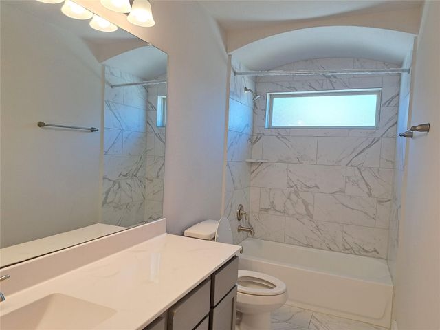 18906 Whistling Oaks Drive, Houston, TX 77084