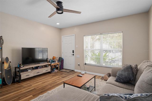772 SHROPSHIRE LOOP, Sanford, FL 32771