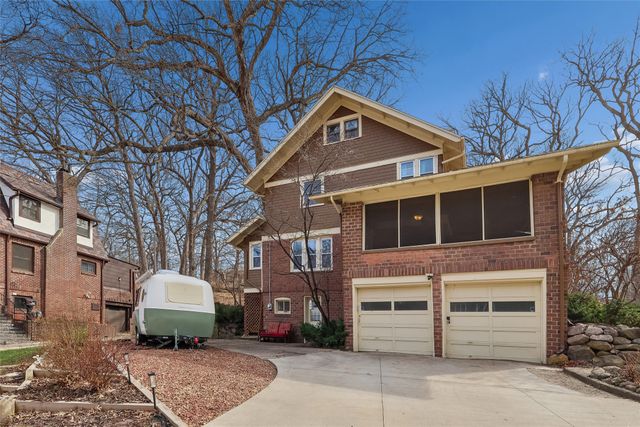 1445 Forestdale Drive, Des Moines, IA 50311