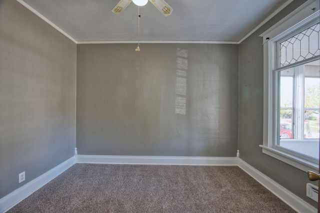 25 3rd Street SW, Chisholm, MN 55719