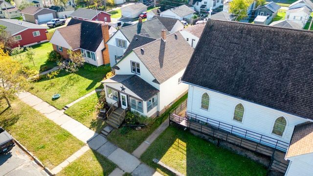 25 3rd Street SW, Chisholm, MN 55719