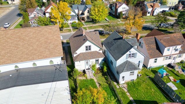 25 3rd Street SW, Chisholm, MN 55719