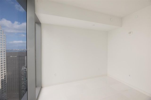 300 Biscayne Boulevard Way 4708W, Miami, FL 33131