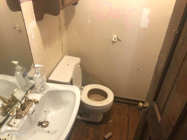 4080 Lake Road, Jackson, MS 39212