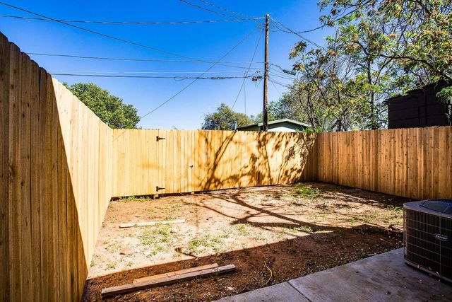 409 Cedar Avenue, Wolfforth, TX 79382