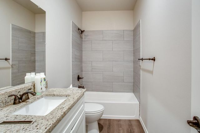 409 Cedar Avenue, Wolfforth, TX 79382