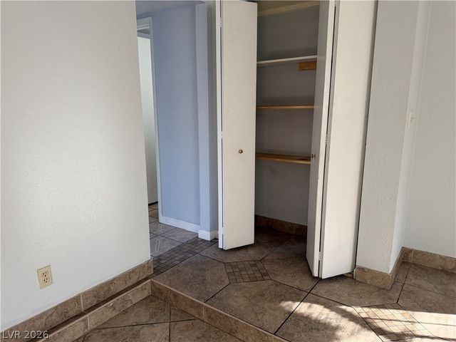 2679 Jacyra Avenue, Las Vegas, NV 89121