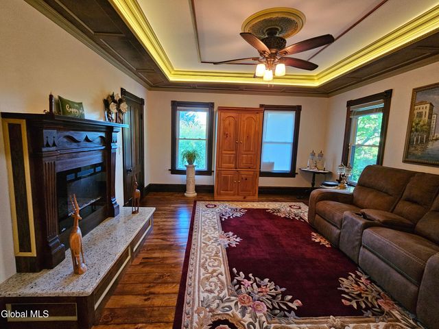 463 Cairo Junction Road, Catskill, NY 12414