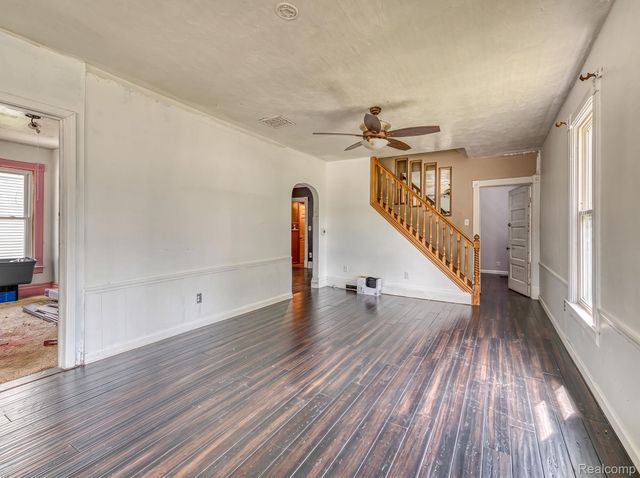 349 Monroe Street, Carleton Village, MI 48117