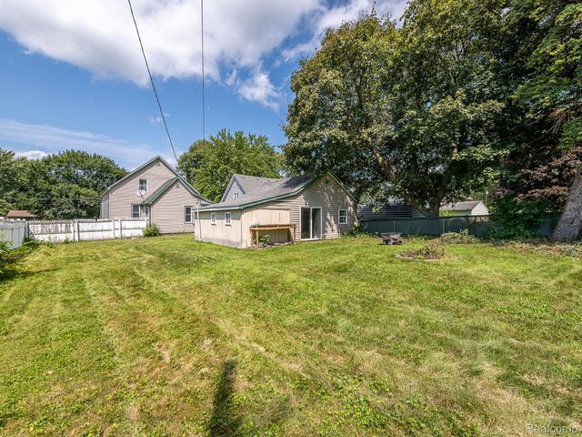 349 Monroe Street, Carleton Village, MI 48117