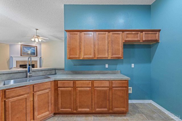 4795 Timber Ridge Dr, Pace, FL 32571